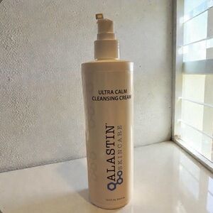 Alastin Skincare Ultra Calm Cleansing Cream - Cream